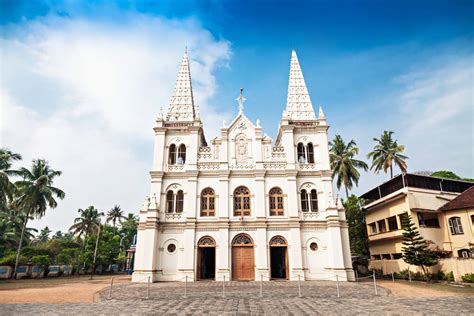 10 Gorgeous And Famous Churches In Kerala