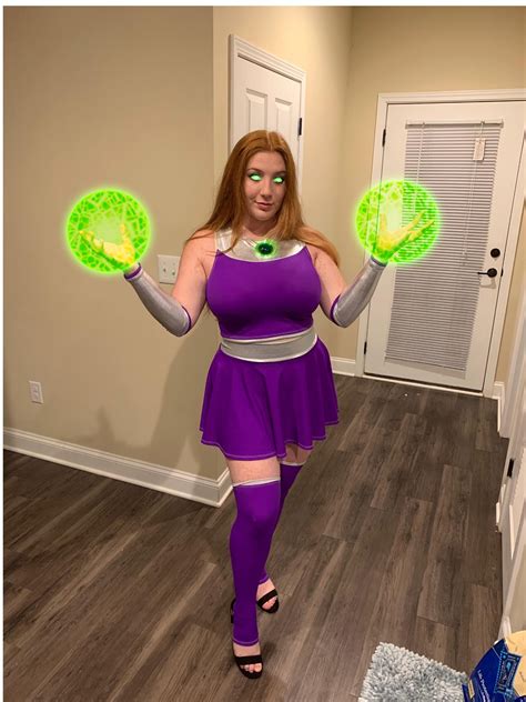 Pin by Shoryn Washington on Cosplay ideas | Starfire costume, Halloween