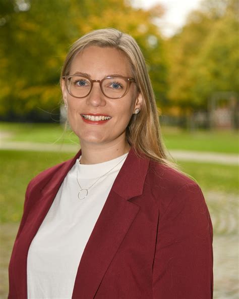 Jun Prof Dr Dana Sophia Valentiner Professur für Öffentliches