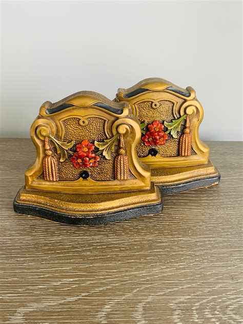 Syroco Wood Bookends Rococo Style Gold And Red Elegant Home Decor 1930