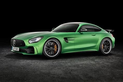 The New AMG GT R Is Mercedes Benz S Most Hardcore Sports Car The Verge
