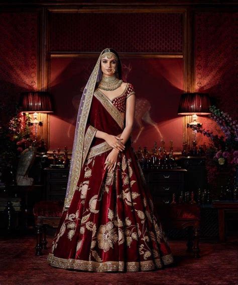 Top 10 Trending Sabyasachi Bridal Lehengas AASHNI CO