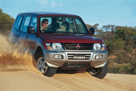 Used Mitsubishi Pajero Review 2001 2016 Carsguide