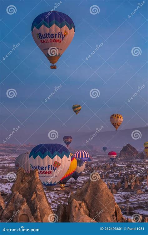 Editorial Goreme Hot Air Balloons Editorial Photo Image Of Freeze