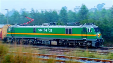 🔥🔥 High Speed Trains Visible And Invisible In Hevey Fog Asr Csmt