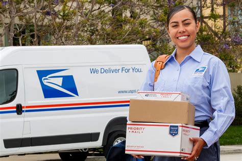 Usps To Turn Greener Thanks To Oshkosh Defense And Its Electric Mail