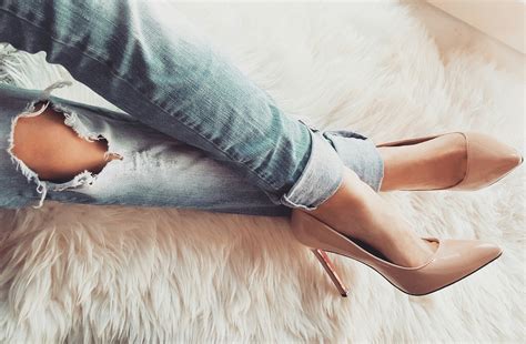 Ripped Jeans And Nude Heels Camilla Sylvie