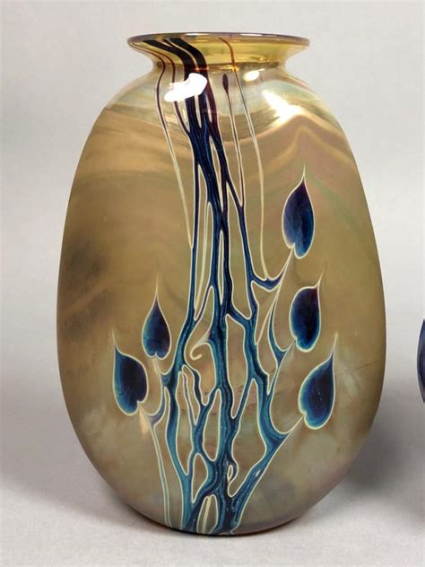 2pc American Art Glass Vases Sculptures 1 Craig