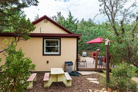 The accommodation has free access to the internet. Julian Cabins & Vacation Rentals in Julian