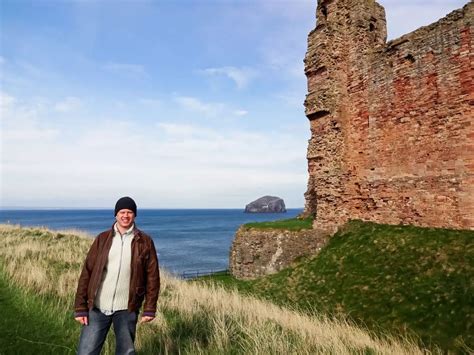 tantallon castle visitor guide out about scotland