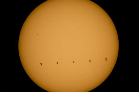 Space Station Crosses Sun S Face In Stunning Photo From Earth NBC News