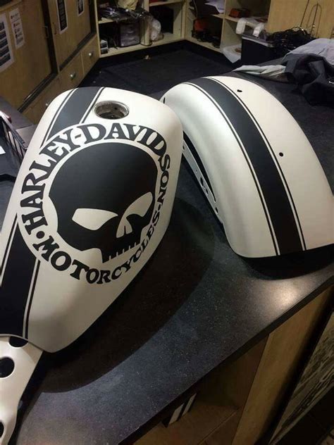 See more ideas about paint job, motorcycle painting, motorcycle paint jobs. Cool gas tank paint | Harley Davidson Dream Motorcycles ...