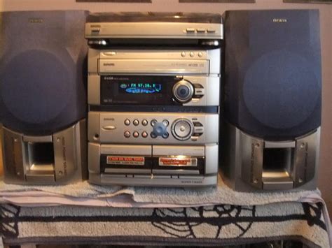 Aiwa Z L520 Compact Dis Stereo System With Px E860