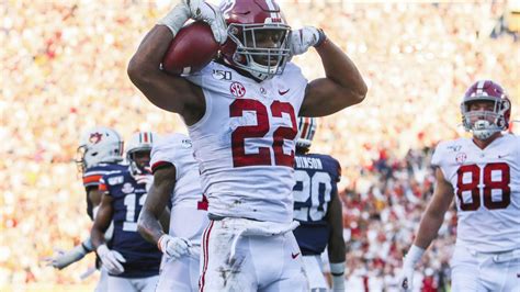 #secchampionship #collegefootball #crimsontidenajee harris produced 5 touchdowns vs florida in the 2020 sec title game, three receiving and two rushing. ALABAMA VS. LSU: Najee Harris eludes defenders for TD