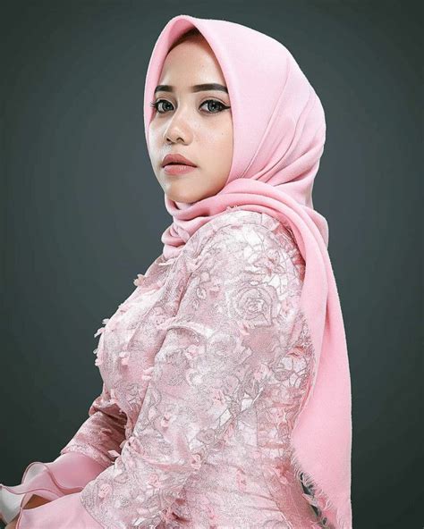 Top Info Muslimah Cantik Animasi Muslimah