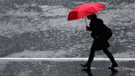 Heavy rain and thunderstorms set to drench the country this week
