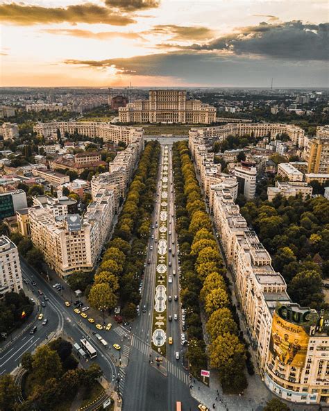Bucharest, Romania 🇷🇴 : CityPorn