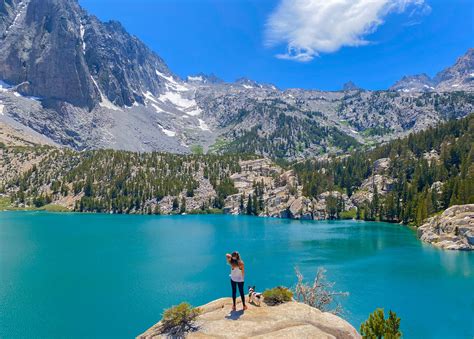 Big Pine Lakes > Cathy and Brea On The Go