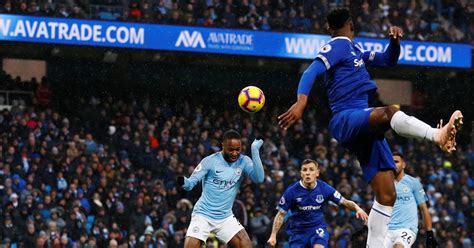 Watch extended match highlights of manchester city vs everton plus bbc motd footage right here on this page. Man City Vs Everton / Manchester City Vs Everton Football ...