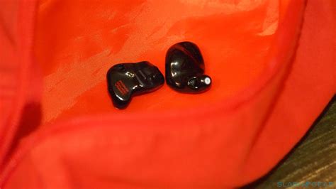 Phonak Virto Black Hearing Aids Look Like Regular Wireless Earbuds
