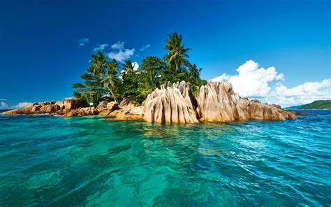 Why The Seychelles Are The Most Beautiful Islands On Earth