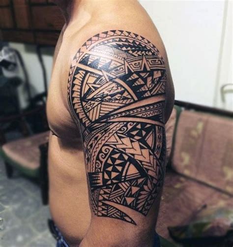 Tatuajes en el pectoral para hombres. 1001 + Ideas de tatuajes maories y su significado en la ...