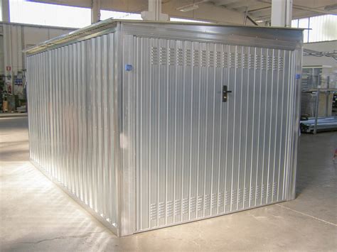 Box auto garage lamiera 360x600cm verde chiaro. Box auto lamiera zincata - SAPIL S.r.l.