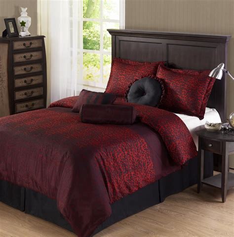 Choose your favorite and know thatthe differences in mattress sizes means a difference in size for an ideal bedspread or comforter too. Red Cheetah Print Bedding | Cheetah 7pc Comforter Set Red ...