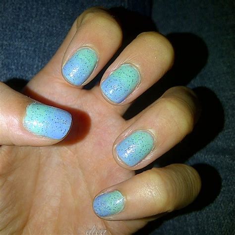 Glittered Turquoise Blue Fade Blue Fade Turquoise Nails