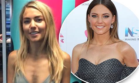 Sam Frost Reveals Bony Chest In Instagram Video About Her Fake Tan Fail Daily Mail Online