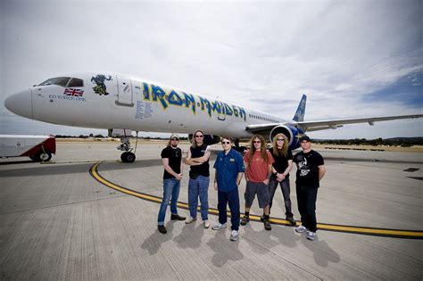 Iron Maidens Bruce Dickinson Gives Tour Of Bands Plane Ed Force One