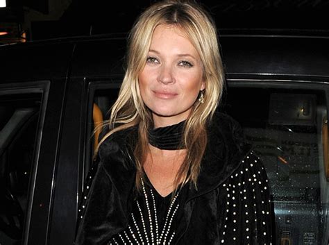 Kate Moss Fronts British Vogue 28 Years After Debut O