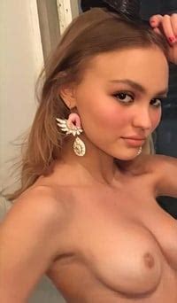 Lily Rose Depp Nude Selfies Released