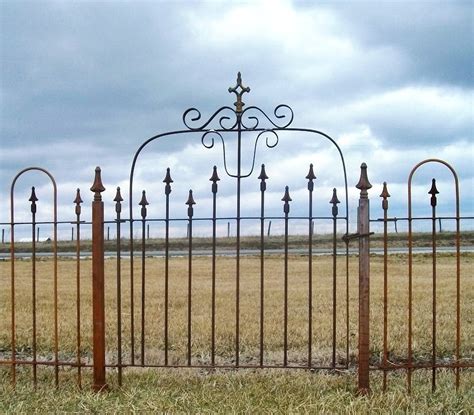 Same day delivery 7 days a week £3.95, or fast store collection. Small Ornate Iron Gate For Front Yard - 3 ft