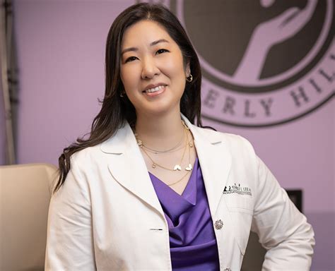 Female Plastic Surgeon Los Angeles Dr Kimberly Lee