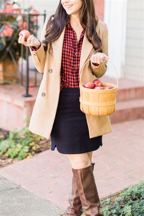 4 Preppy Fall Essentials To Add To Your Cold Weather Wardrobe