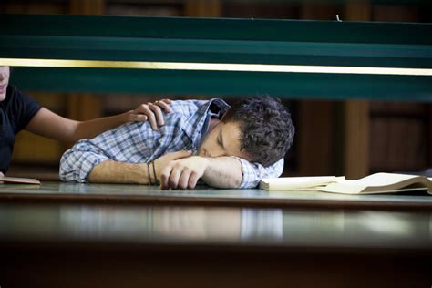 The 7 Weird Sleep Cycles Guys Will Maintain In College Huffpost