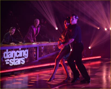 Full Sized Photo Of Olivia Jade Val Chmerkovskiy Janet Night On Dancing With The Stars 05