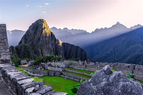 The Hidden City Machu Picchu Lost City Of The Inca The Holidaze