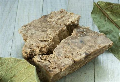 How To Mix Black Soap For Glowing Skin In 2020 Try Now Legitng
