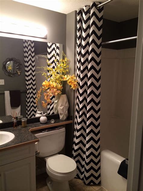 23 New Yellow Black And White Bathroom Ideas 40 Stylish Small