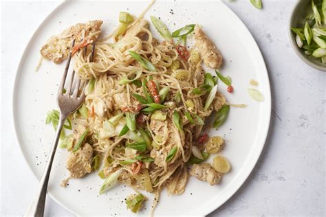 Bami goreng met kip Recepten