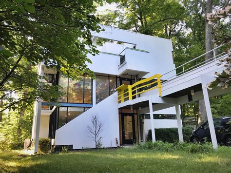 Traveling To Fort Wayne Book The Famous Cube House On Airbnb
