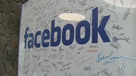 Houston Man Files Lawsuit Against Facebook Over Privacy Breach Scandal