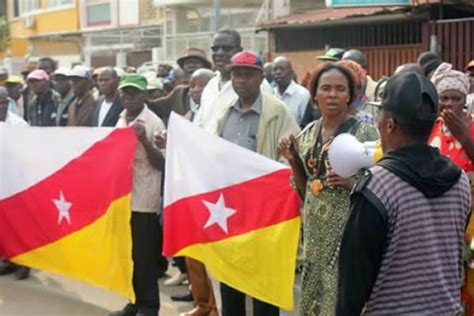 Polícia Angolana Colocou Em Liberdade 33 Militantes Da Fnla Detidos Sábado Angola24horas