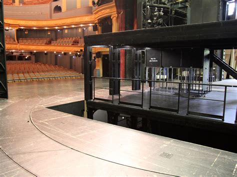 Stage Technology Revolving Stage With Integrated Stage Lift In A