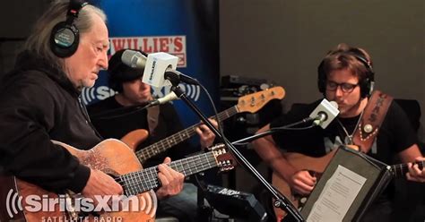 Willie Nelson Performs Just Breathe Rolling Stone