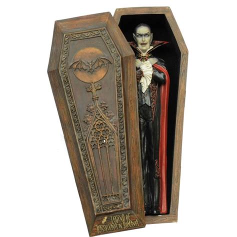 Dracula And Coffin Statue Creepbay