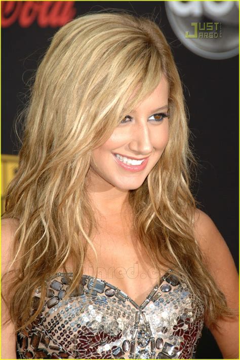 Ashley Tisdale 2007 American Music Awards Photo 743371 Photos Just Jared Entertainment News