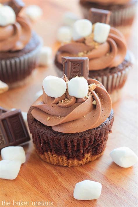 Smores Cupcakes The Baker Upstairs